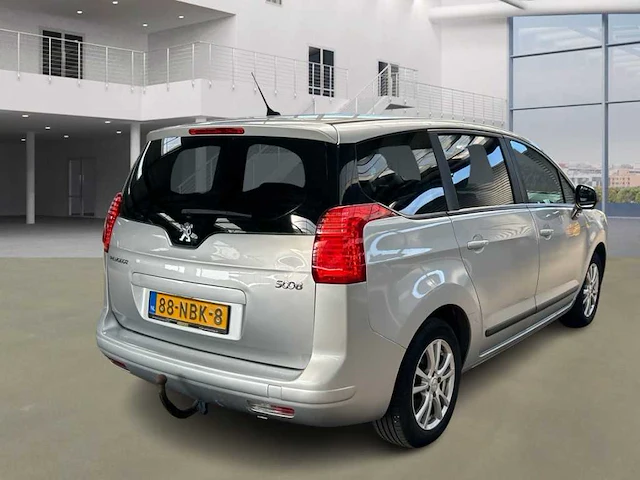 Peugeot 5008 1.6 vti sr 7persoons 2010 | 88-nbk-8 - afbeelding 13 van  19