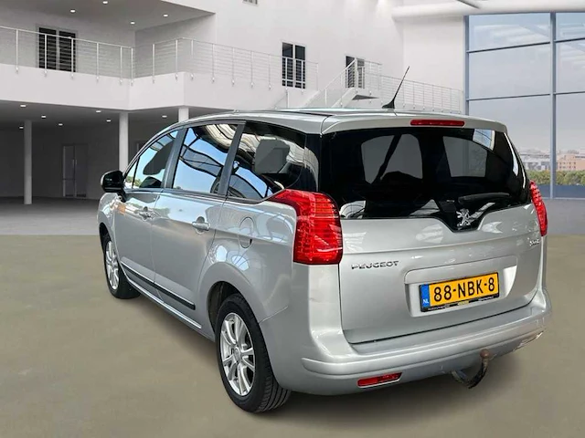 Peugeot 5008 1.6 vti sr 7persoons 2010 | 88-nbk-8 - afbeelding 14 van  19
