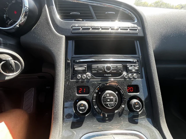 Peugeot 5008 2.0 bluehdi allure 150, 2016 - afbeelding 2 van  28