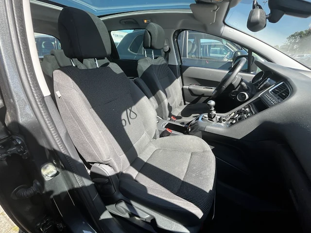 Peugeot 5008 2.0 bluehdi allure 150, 2016 - afbeelding 17 van  28