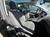 Peugeot 5008 2.0 bluehdi allure 150, 2016 - afbeelding 17 van  28