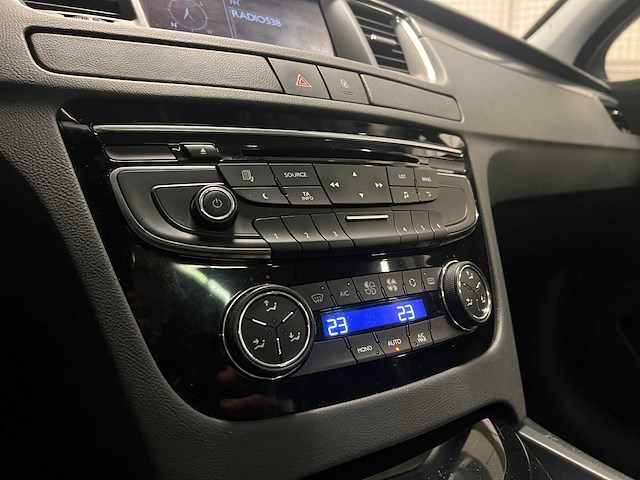 Peugeot 508 sw 1.6 thp allure 156pk 2012, 7-sfp-97 - afbeelding 13 van  38