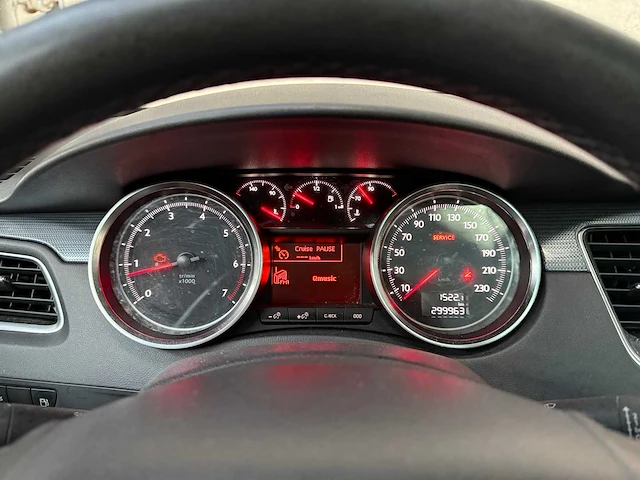 Peugeot 508 sw 1.6 thp blue l. exe. 157pk 2012, 33-tdj-1 - afbeelding 17 van  39