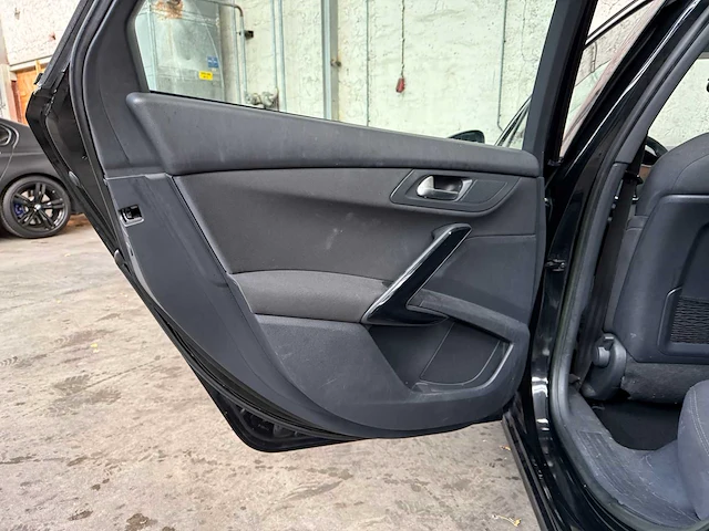 Peugeot 508 sw 1.6 thp blue l. exe. 157pk 2012, 33-tdj-1 - afbeelding 25 van  39