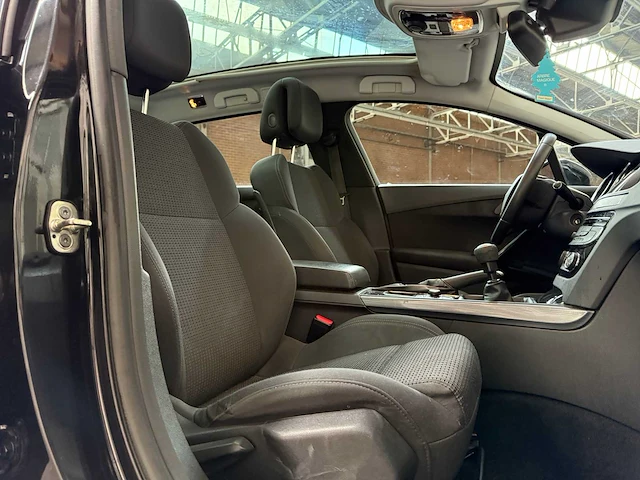 Peugeot 508 sw 1.6 thp blue l. exe. 157pk 2012, 33-tdj-1 - afbeelding 31 van  39