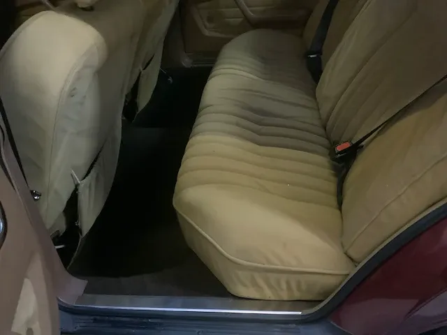 Peugeot 604 uit 1978 - afbeelding 8 van  37