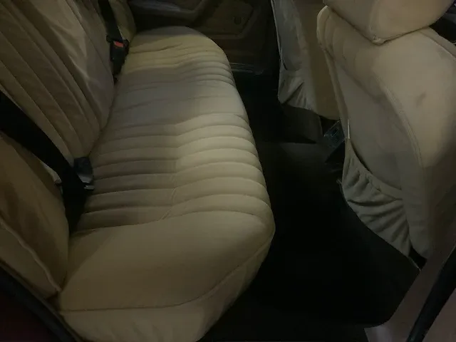 Peugeot 604 uit 1978 - afbeelding 22 van  37