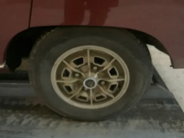 Peugeot 604 uit 1978 - afbeelding 31 van  37