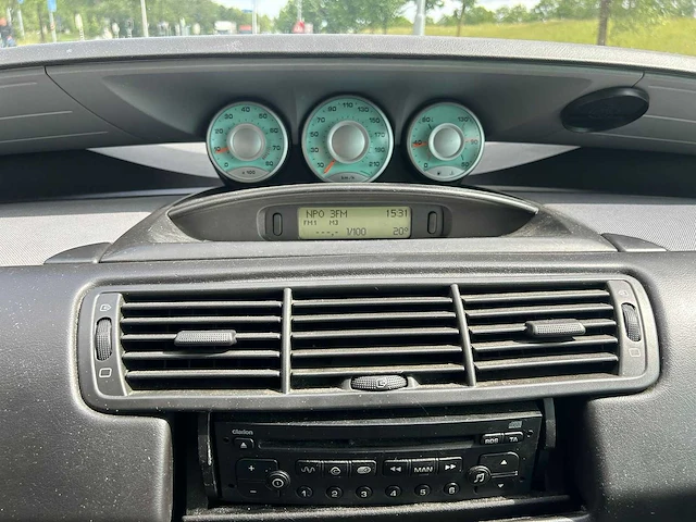 Peugeot 807 2.0 sr premium 2005 | 21-rf-bt i - afbeelding 6 van  18