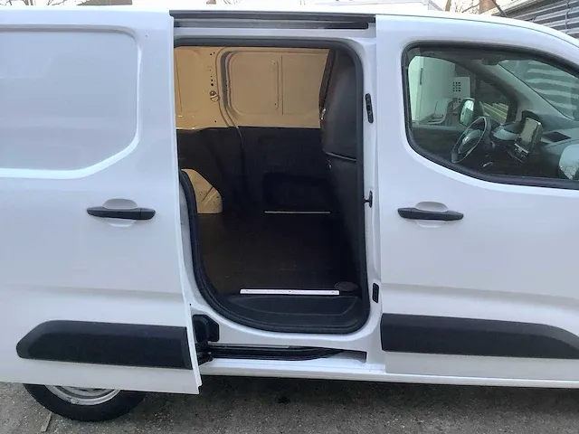 Peugeot bedrijfswagen - afbeelding 11 van  13