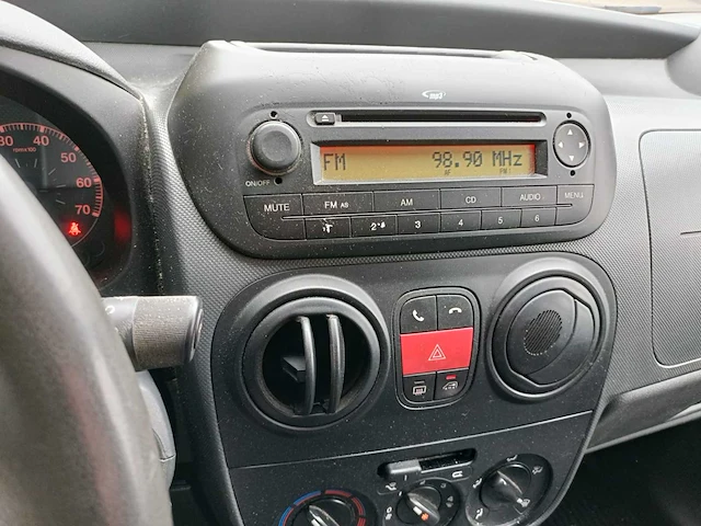 Peugeot bipper 1.4 hdi xt profit plus, 1-vjb-97 - afbeelding 13 van  20