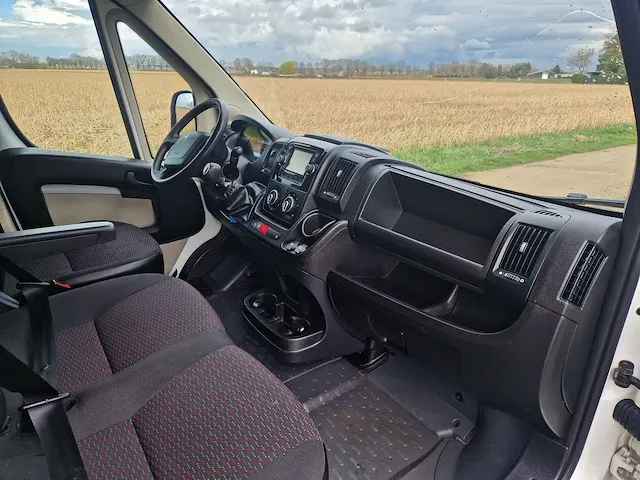 Peugeot boxer 2.0 hdi l1 h2 pro, 130 pk, euro 6, vtt-26-p - afbeelding 30 van  32