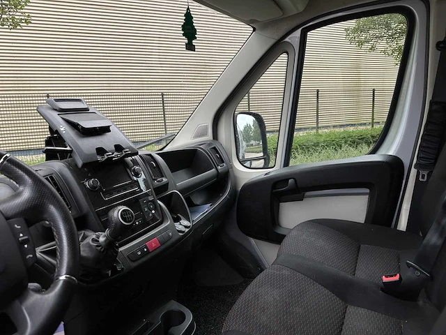 Peugeot boxer 333 2.0 hdi pro 131pk 2019 bedrijfswagen, vdl-40-b - afbeelding 3 van  36