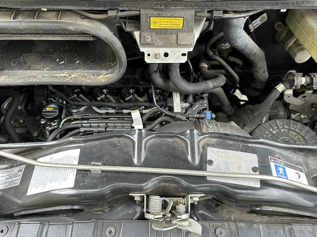Peugeot boxer 333 2.0 hdi pro 131pk 2019 bedrijfswagen, vdl-40-b - afbeelding 28 van  36