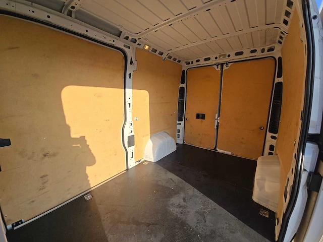 Peugeot boxer 335 2.2 hdi l2 h2, v-59-fbg - afbeelding 27 van  31