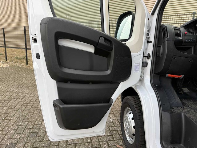 Peugeot boxer 335 2.2 hdi l2 pro -koelwagen- bedrijfswagen - afbeelding 11 van  41