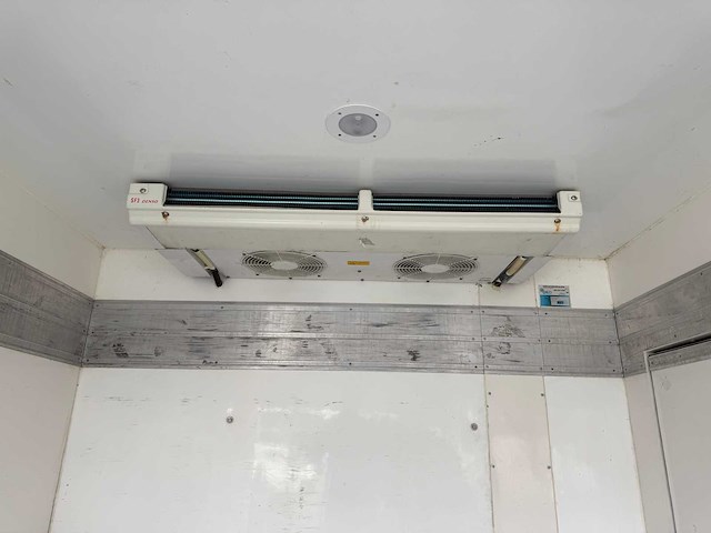 Peugeot boxer 335 2.2 hdi l2 pro -koelwagen- bedrijfswagen - afbeelding 21 van  41