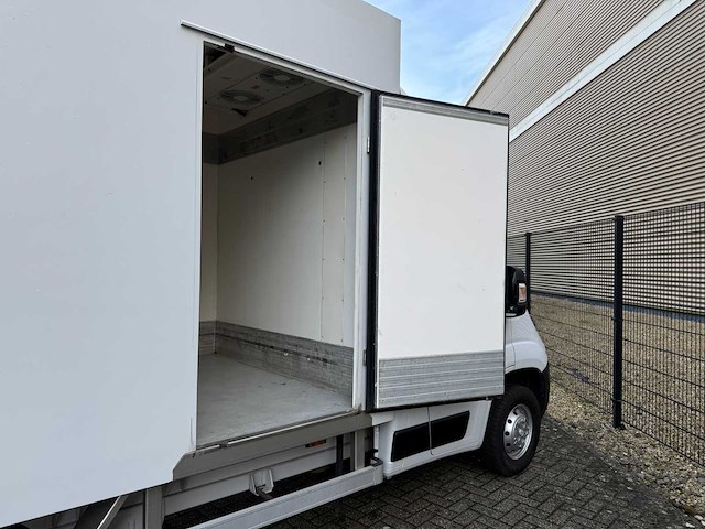 Peugeot boxer 335 2.2 hdi l2 pro -koelwagen- bedrijfswagen - afbeelding 27 van  41