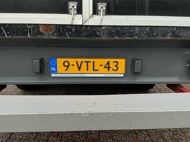 Peugeot boxer 435 2.2 hdi l3h2 dc - afbeelding 11 van  37