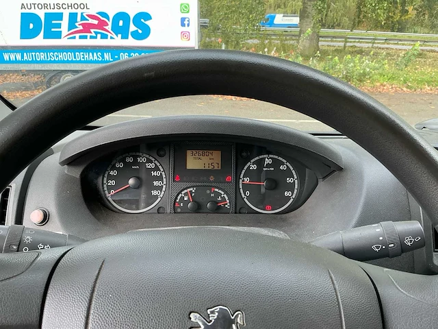 Peugeot boxer 435 2.2 hdi l3h2 dc - afbeelding 27 van  37