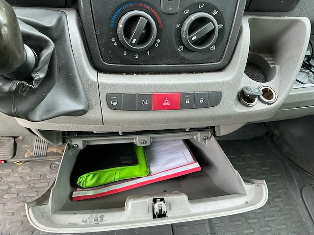 Peugeot boxer 435 2.2 hdi l3h2 dc - afbeelding 30 van  37