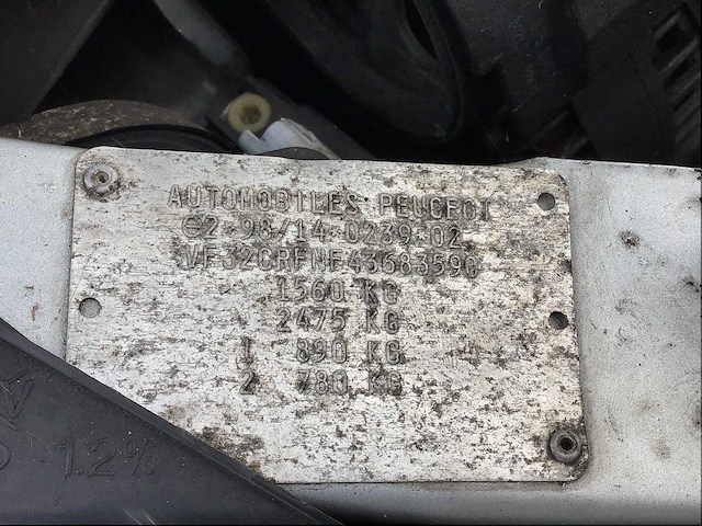 Peugeot circuitauto 2x 2.0-16v gti - personenauto (2x) - afbeelding 16 van  24