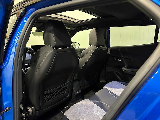 Peugeot e-2008 ev gt pack 50 kwh electrisch n-352-fb - afbeelding 4 van  26