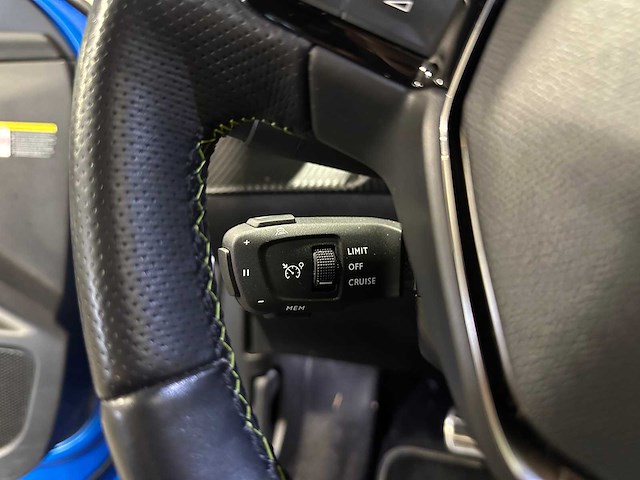 Peugeot e-2008 ev gt pack 50 kwh electrisch n-352-fb - afbeelding 9 van  26