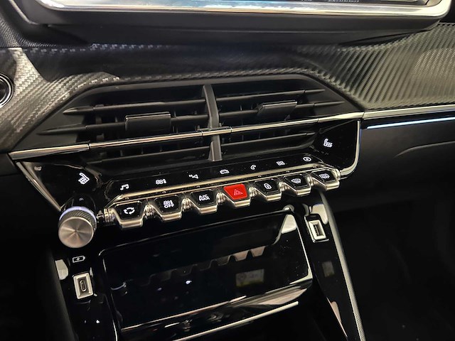 Peugeot e-2008 ev gt pack 50 kwh electrisch n-352-fb - afbeelding 14 van  26