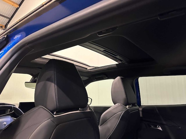 Peugeot e-2008 ev gt pack 50 kwh electrisch n-352-fb - afbeelding 16 van  26