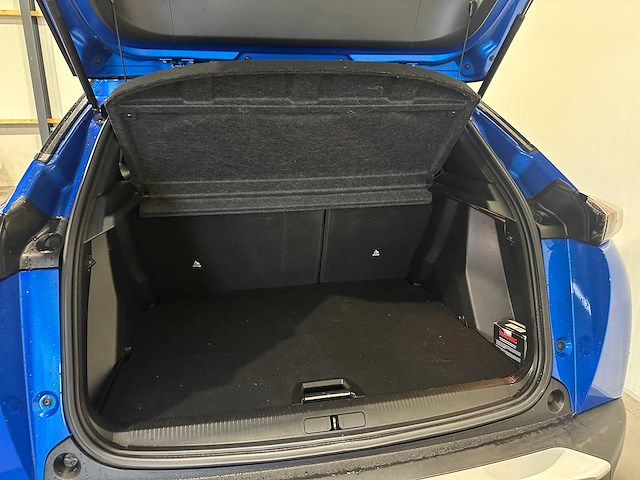 Peugeot e-2008 ev gt pack 50 kwh electrisch n-352-fb - afbeelding 18 van  26