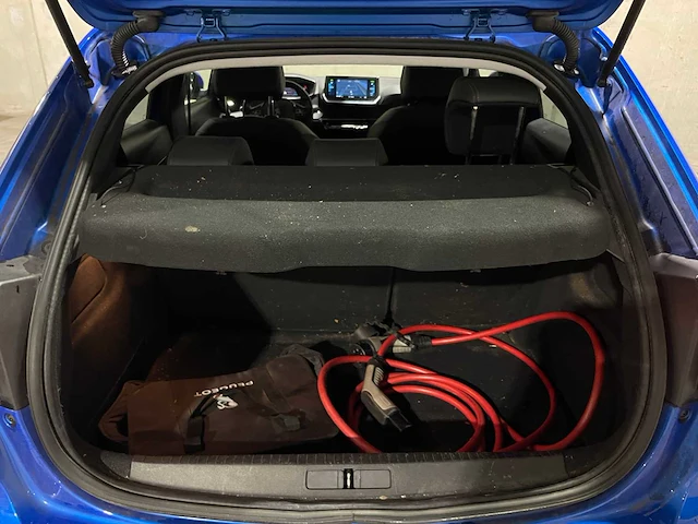 Peugeot e-208 ev allure pck 50 kwh 136pk 2020, k-611-hk - afbeelding 28 van  46