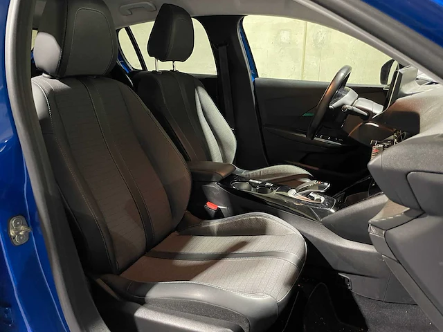 Peugeot e-208 ev allure pck 50 kwh 136pk 2020, k-611-hk - afbeelding 35 van  46