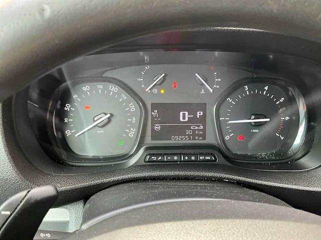 Peugeot expert 2.0 gesloten bestel long - bedrijfswagen - afbeelding 8 van  18