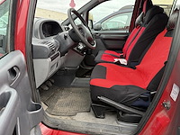 Peugeot expert 220 c combi 2plc diesel expert 2.0 hdi (9pl), 2004 - afbeelding 32 van  34