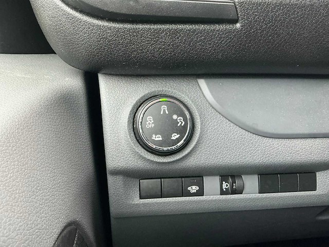 Peugeot expert 227s 2.0 bluehdi 180 pk eat8 automatic bedrijfswagen - afbeelding 5 van  38