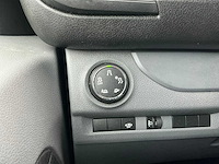 Peugeot expert 227s 2.0 bluehdi 180 pk eat8 automatic bedrijfswagen - afbeelding 5 van  38