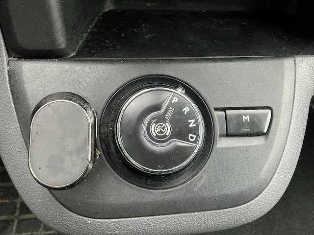 Peugeot expert 227s 2.0 bluehdi 180 pk eat8 automatic bedrijfswagen - afbeelding 6 van  38