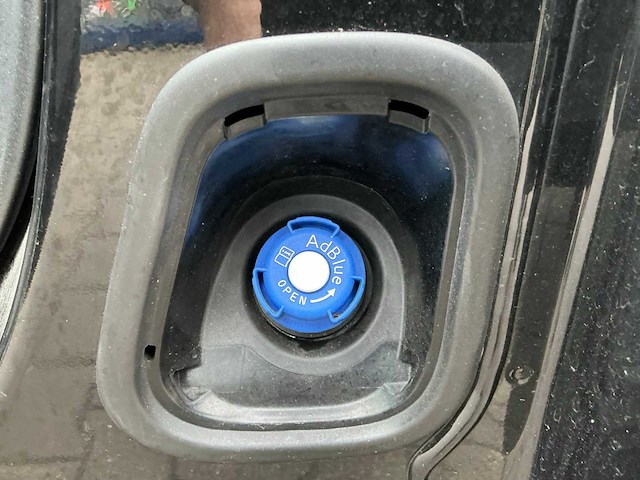 Peugeot expert 227s 2.0 bluehdi 180 pk eat8 automatic bedrijfswagen - afbeelding 29 van  38