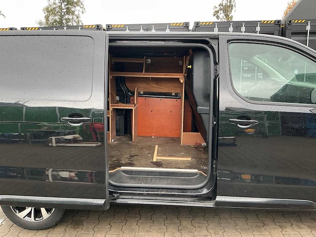 Peugeot expert 227s 2.0 bluehdi 180 pk eat8 automatic bedrijfswagen - afbeelding 37 van  38