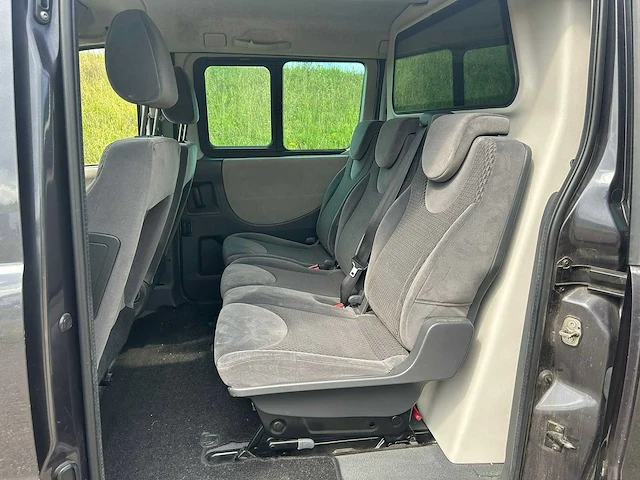 Peugeot expert 229 2.0 hdi l2h2 dc | 76-vxd-6 i - afbeelding 9 van  20