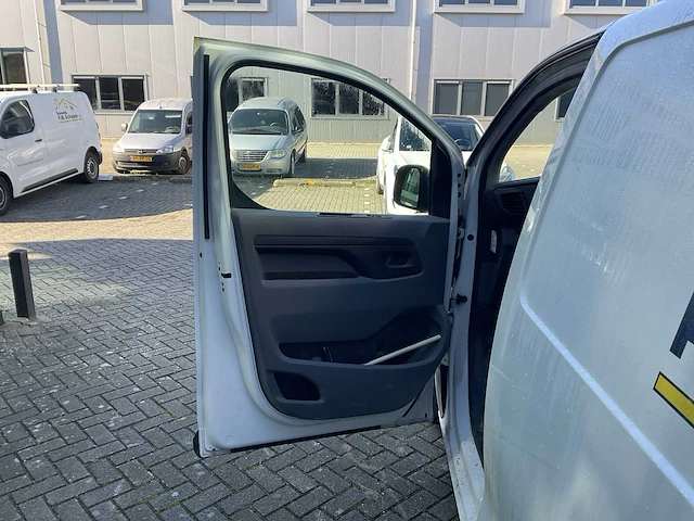 Peugeot expert bedrijfswagen (v-707-pk) - afbeelding 28 van  30