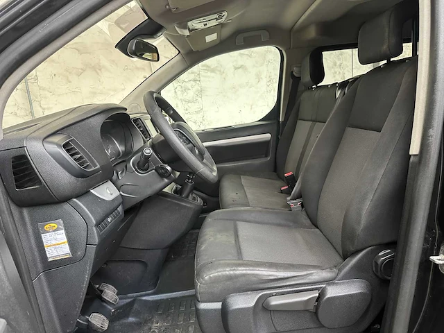 Peugeot expert traveller 9 persoons 2018 - afbeelding 21 van  44
