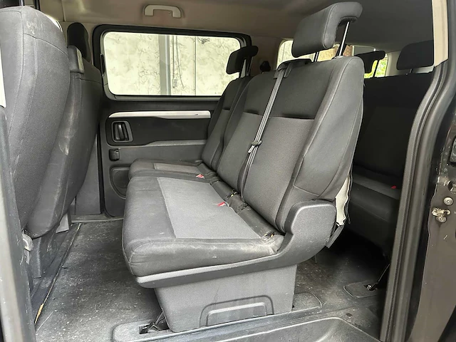 Peugeot expert traveller 9 persoons 2018 - afbeelding 24 van  44