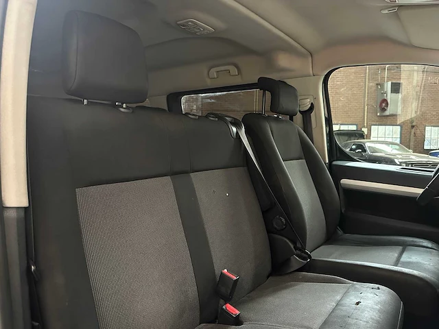 Peugeot expert traveller 9 persoons 2018 - afbeelding 35 van  44