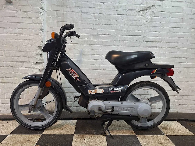 Peugeot fox deluxe 25km snorscooter - afbeelding 1 van  7