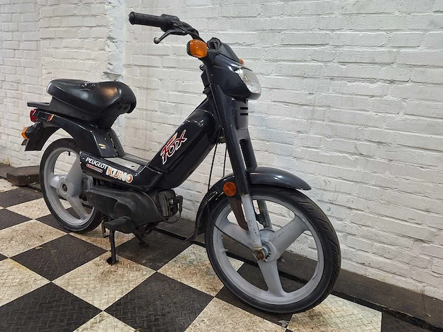 Peugeot fox deluxe 25km snorscooter - afbeelding 6 van  7