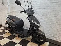 Peugeot kisbee 25 km snorscooter 4takt - afbeelding 6 van  7