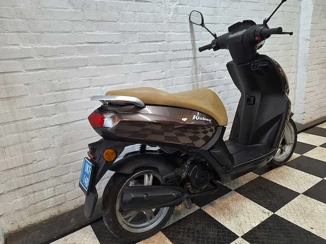 Peugeot kisbee 25 km snorscooter 4takt - afbeelding 5 van  7