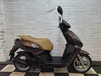 Peugeot kisbee 25 km snorscooter 4takt - afbeelding 6 van  7